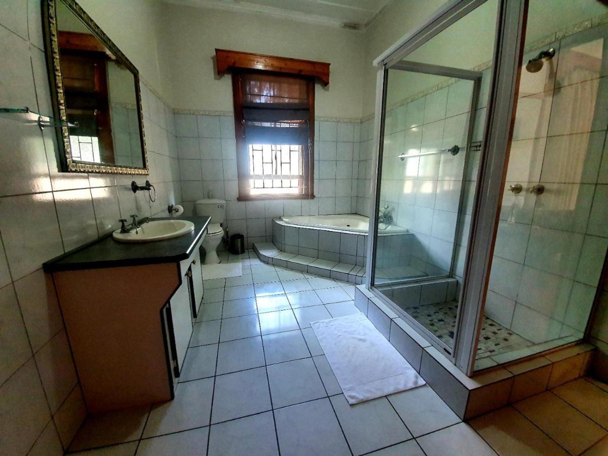 Castello Guesthouse Vryburg Kültér fotó
