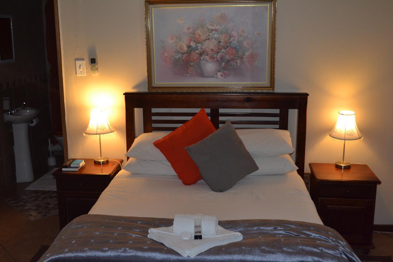 Castello Guesthouse Vryburg Kültér fotó
